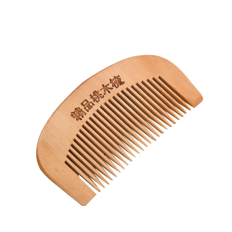 Custom Logo Natural Peach Wood Comb dientes cercanos cabeza antiestática Masaje barba Cuidado del cabello Herramientas de madera Accesorios de belleza