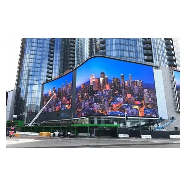 P4.4mm Outdoor Waterproof Advertising Mobile LED Screen LED Wall