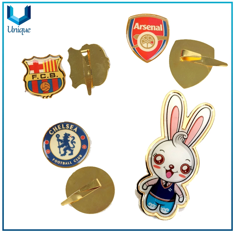 Wholesale/Supplier Football Offset Printing Pin, Printed Badges with Epoxy, Die Struck Luggage Logo Marker, Luggage Logo Badge