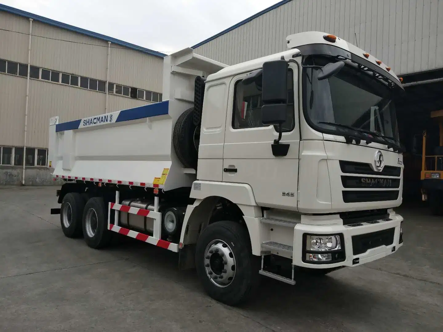 Shacman F3000 6X HP4/336/ Volquete/Mini Dumper