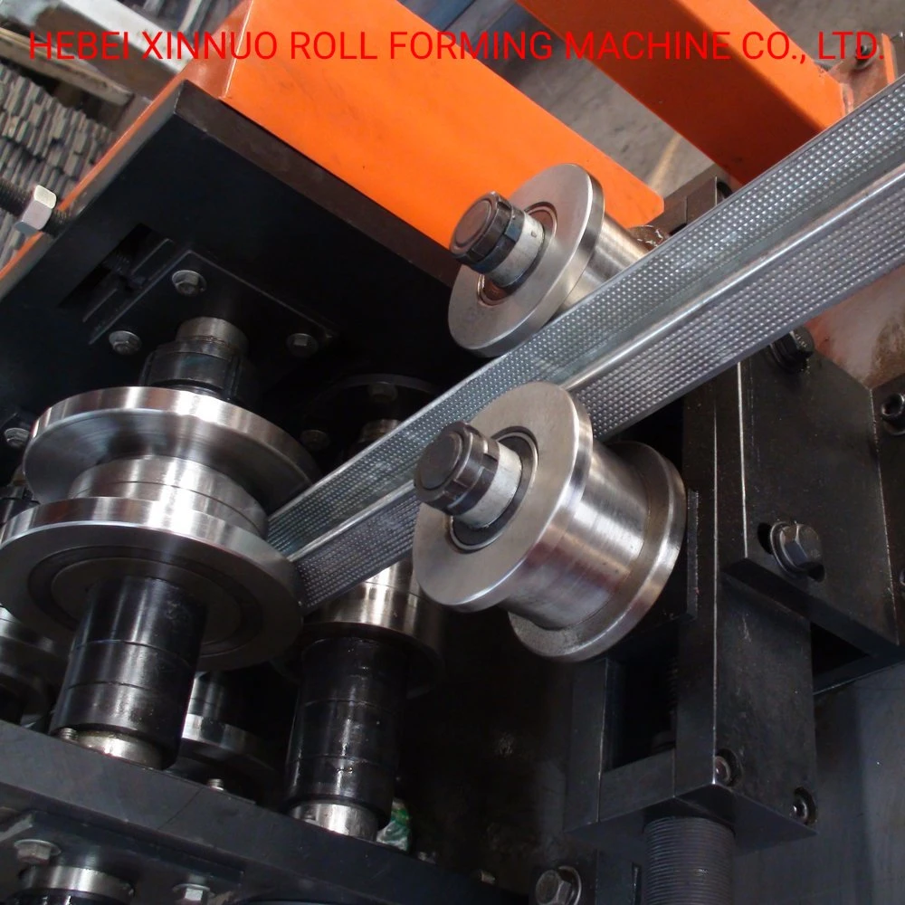 CNC Stud Weld Automatic Packing Light Steel Keel Capacitor Discharge Stud Welding Machine