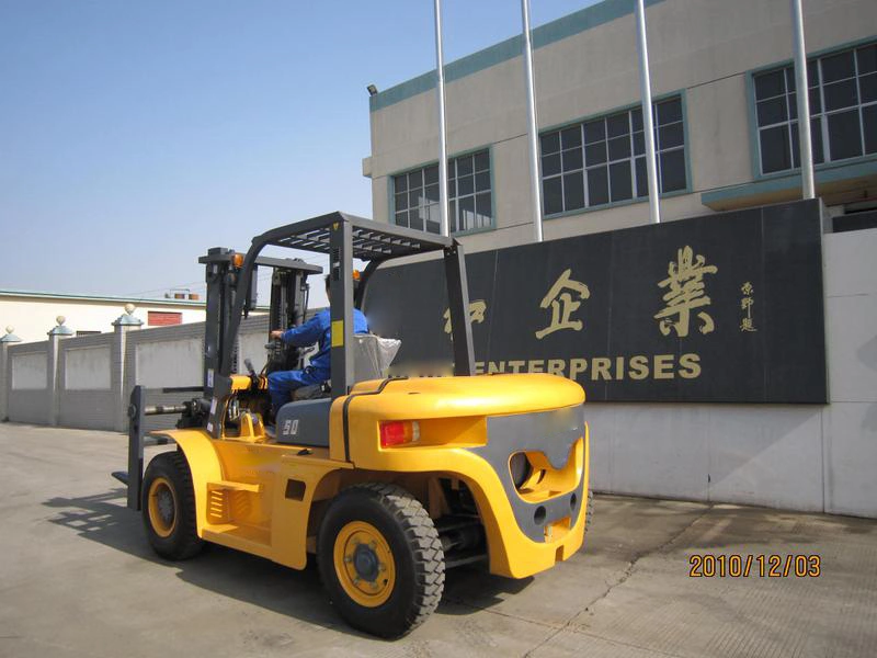 Heavy Forklifts Huahe 7ton Diesel Forklift Hh70