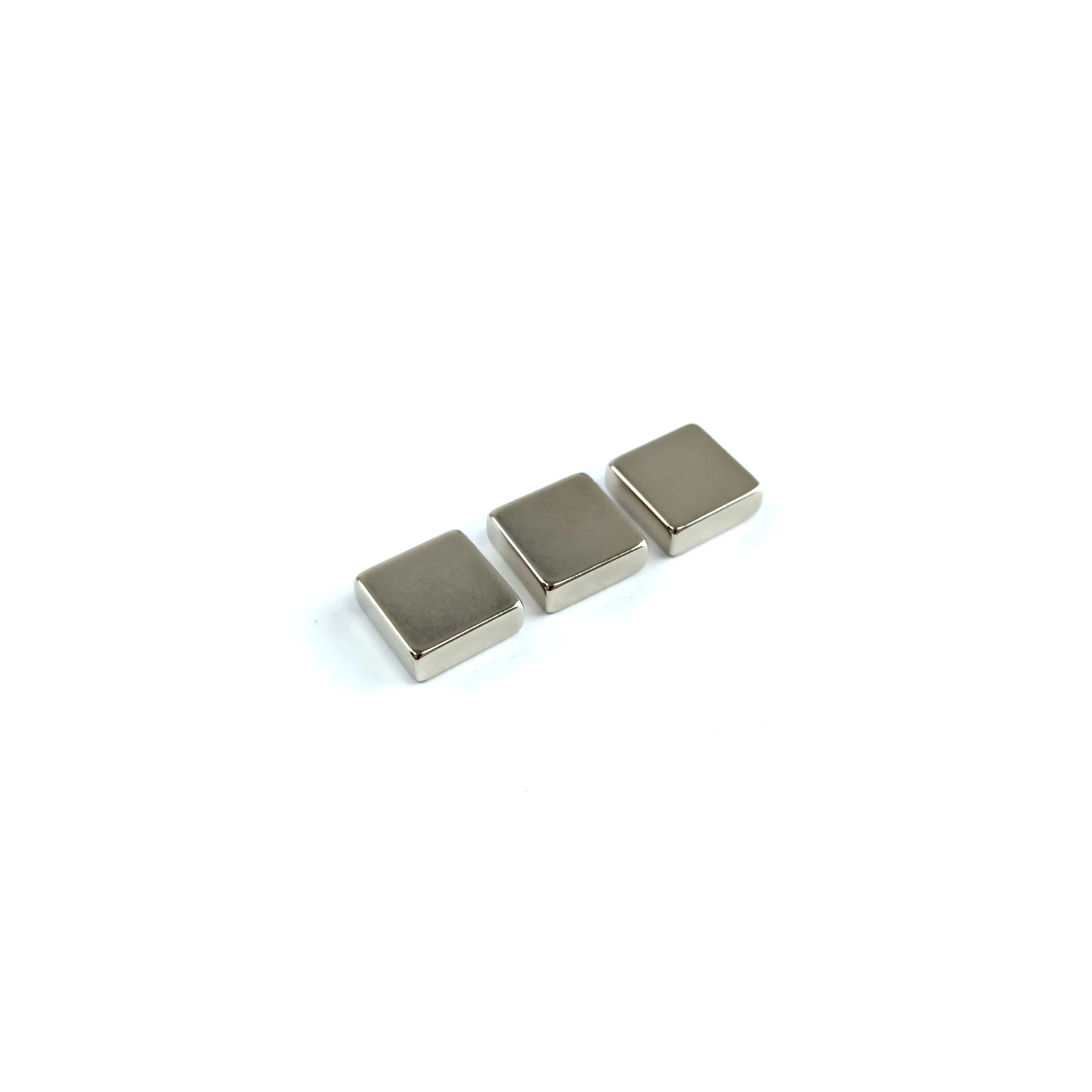 Customize Rectangular Disc Block Wholesale/Supplier N35 Neodymium Strong NdFeB Permanent Magnet for Gift Box/Sensor/Speaker/Equipment/Tool/Motor