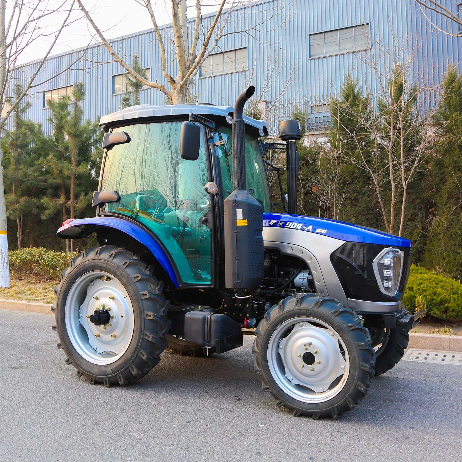 90HP 4WD Wheeled Farming Tractors with Cab