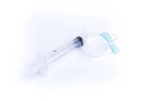 IV Butterfly Needle Blood Collection 20 غ 21 غ 22 غ 23 غ 24 جم 25 جم من أفضل جودة في السوق CE/ISO