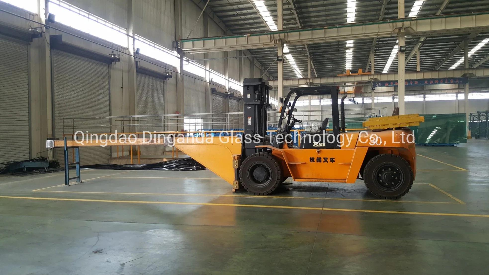 2440*3660 mm Forklift Glass Loading Unloading Beam Equipment for Glass Factory Wholesale/Supplierr to Unloading Glass Crates From Container