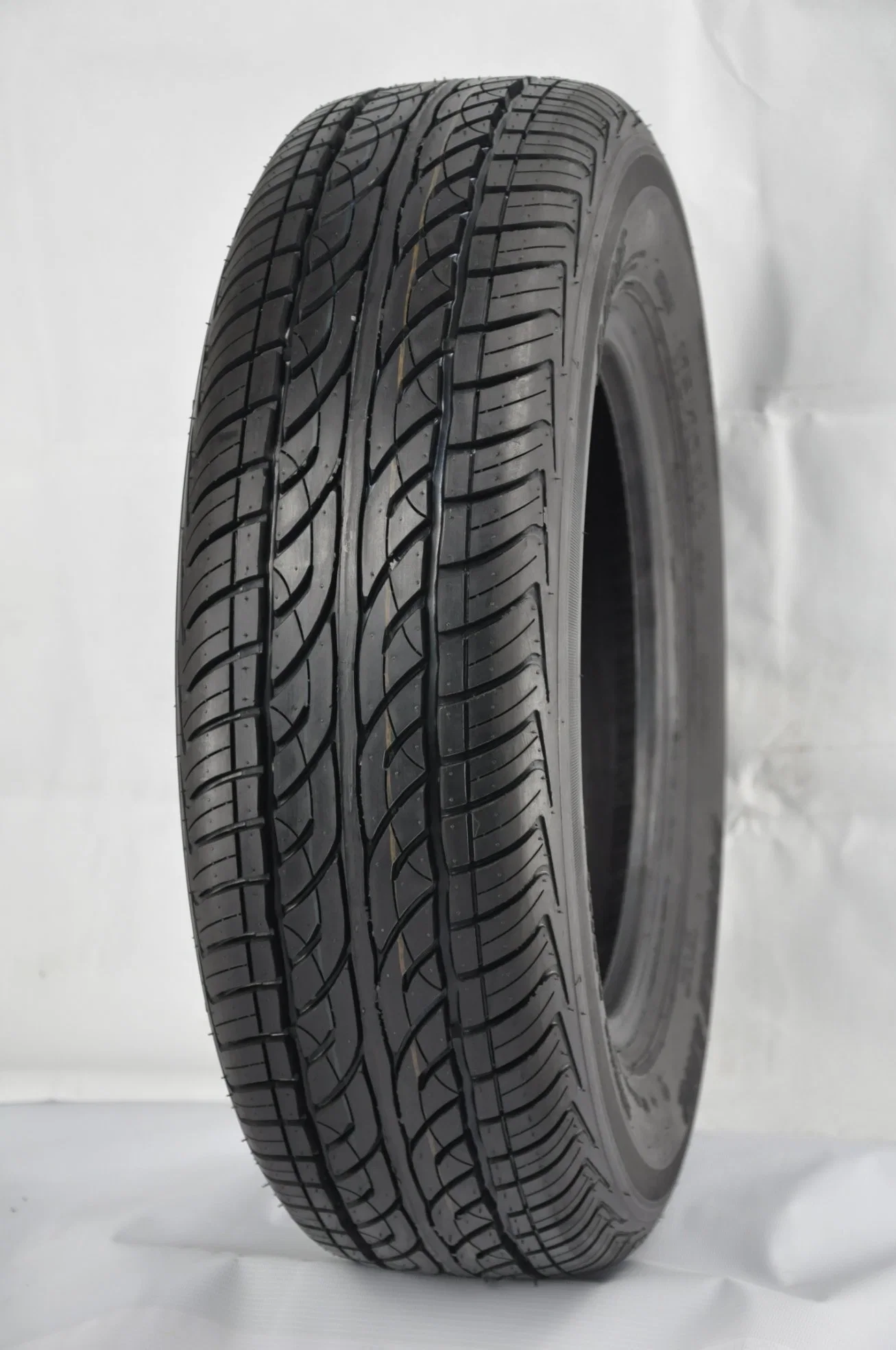 R15 R16 R17 R18 Car Tire for Sale Factory Special Price All Type Semi Steel Passenger Car Tire