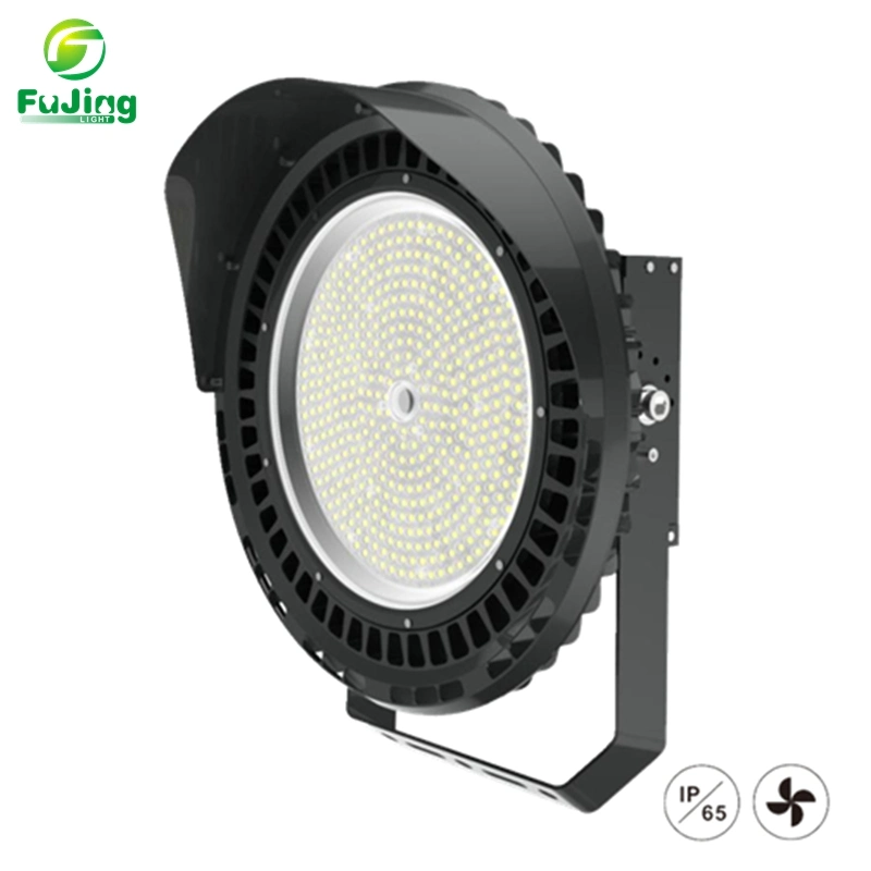 Aluminum Die-Casting Heat Fin 300W-1200watt High Mast Light 135lm/W LED Flood Light