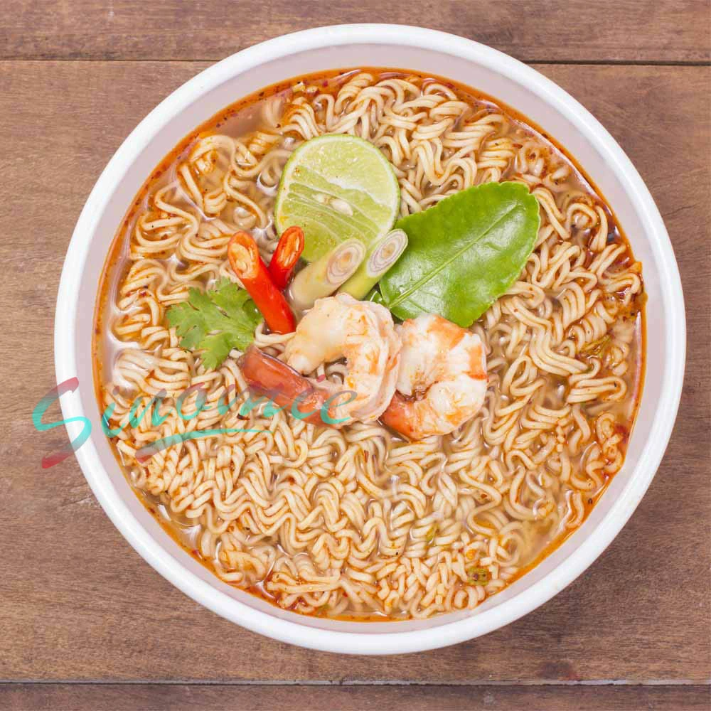 65g Chinese New Design Popular Commercial Vegetarian Wheat Flour Chicken Flavor Cup Instant Soup Ramen Noodles