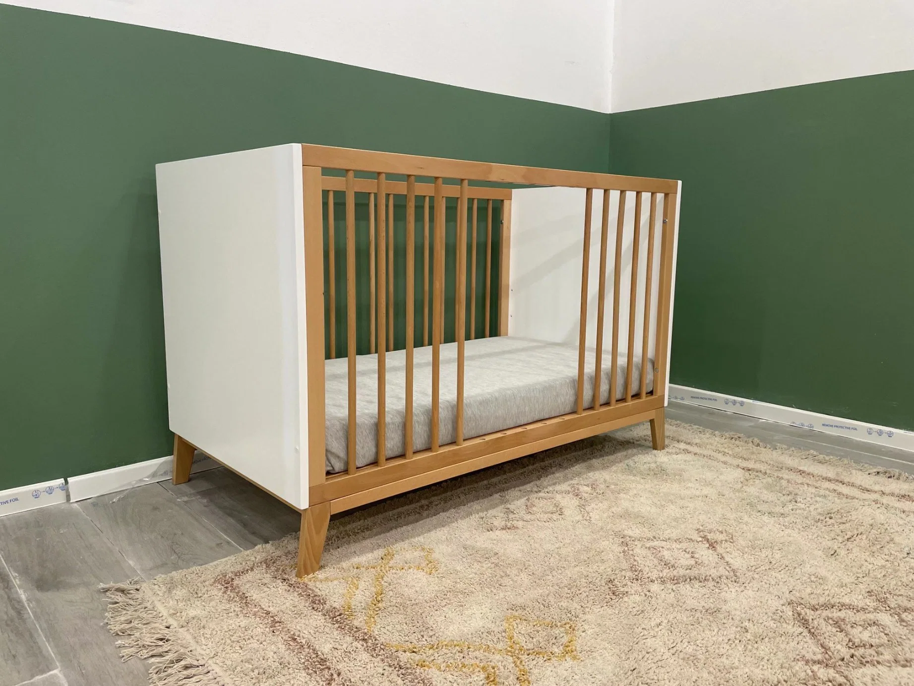 En 716-1 Standards Wooden Single Child Baby Cot Bed