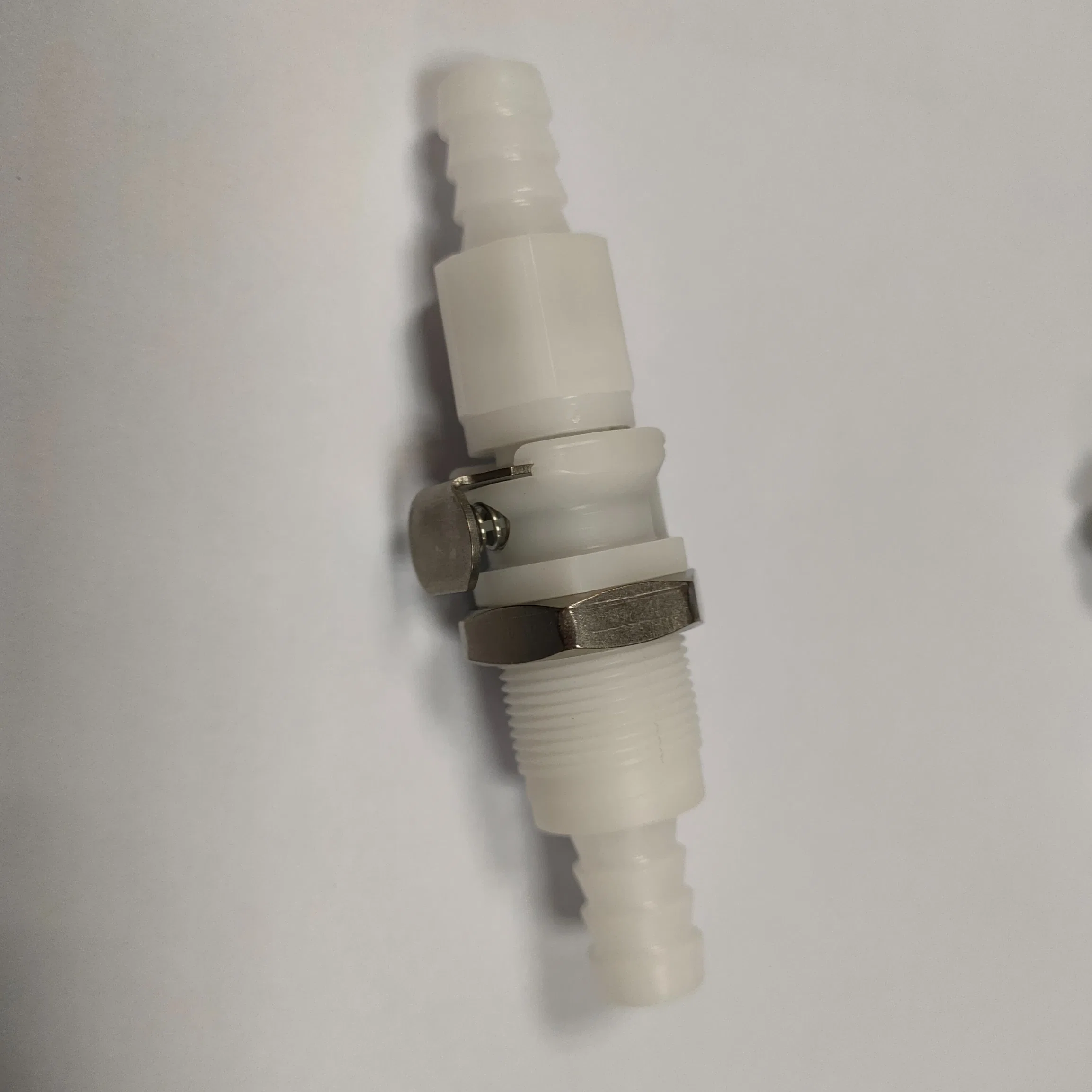 Adaptador médico 3/ 8" PVDF material Bld1606pH con válvula hembra Acoplamiento hembra conector CPC acoplamiento rápido