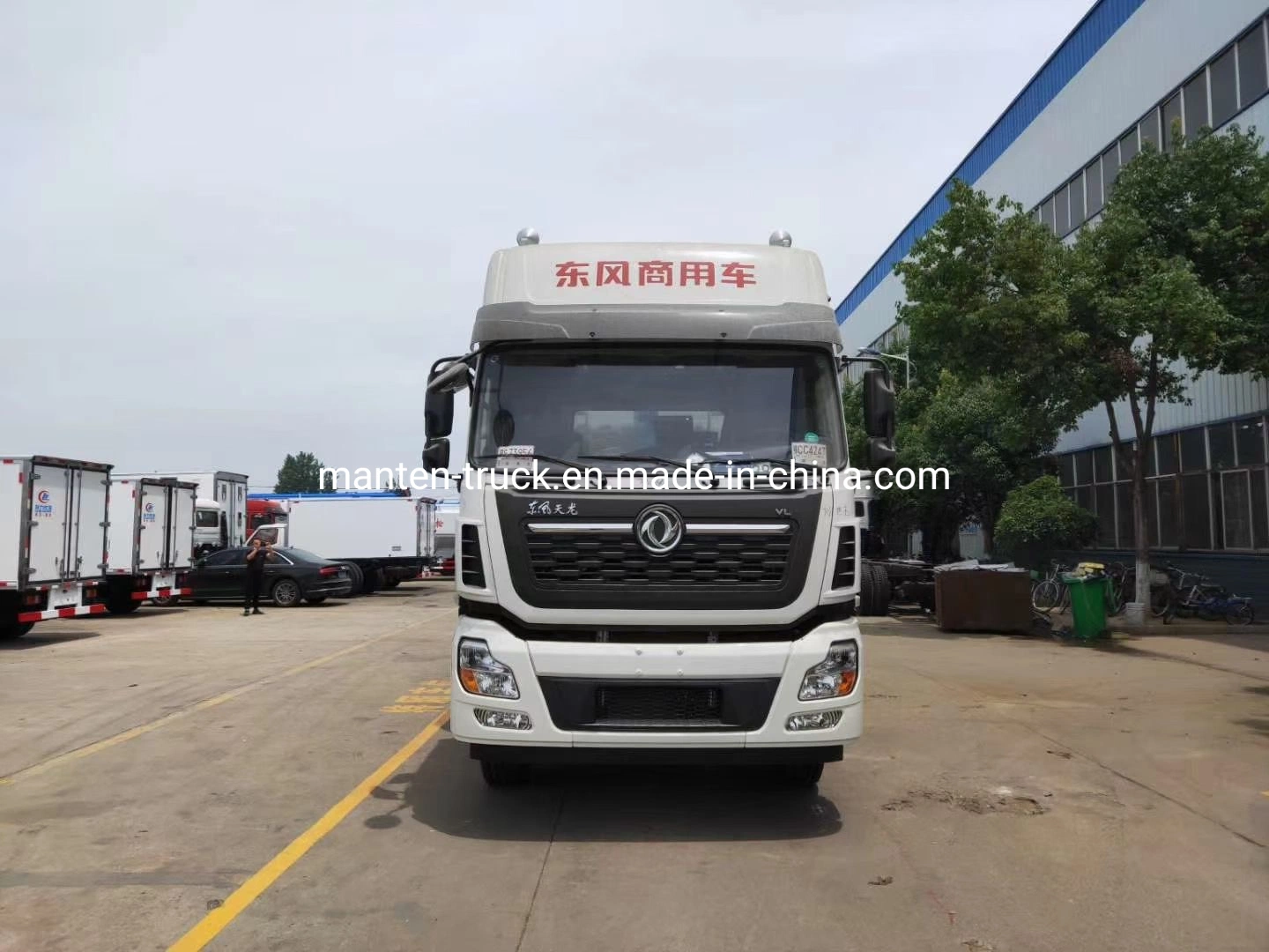 Dongfeng 315 CV de aleación de aluminio 8X4 camión de transporte de cerdos a temperatura constante para todo el ganado y aves de corral de la entrega