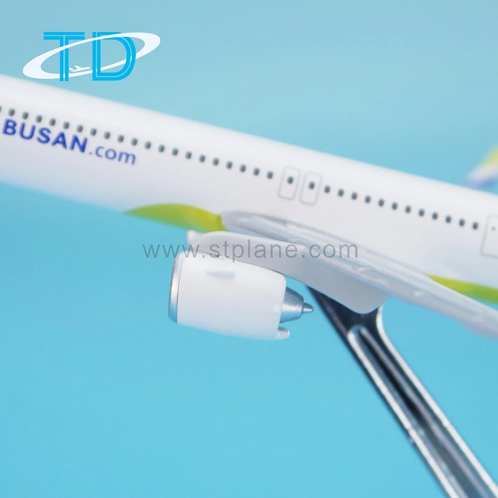 L'air Busan A321neo 1/300 16cm Die Cast Modèle d'avion