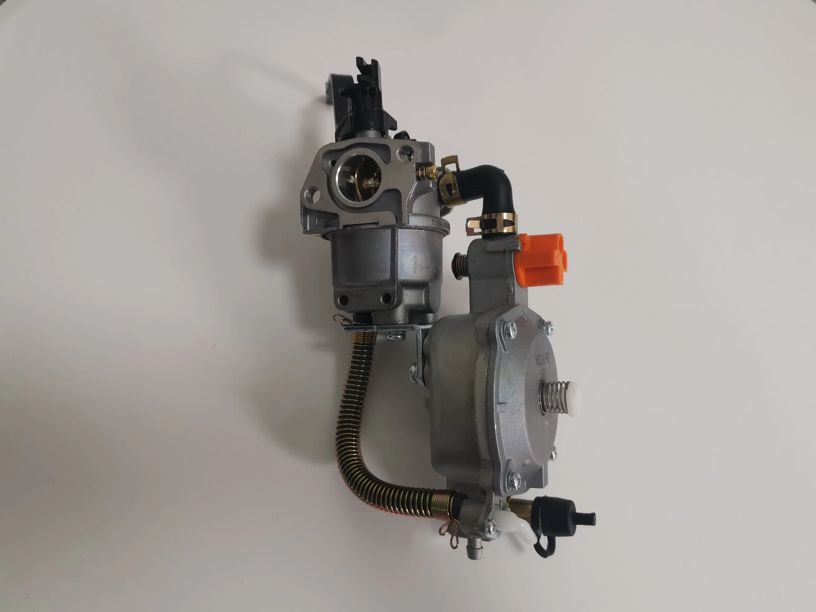 Valor de potencia Carburador doble Carb 168f GX160 5,5HP GX200 6,5HP Se ajusta al generador 2kW