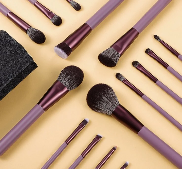 Professional15PCS شعار خاص مخصص الشعار Professional ناعم Vegan Makeup Brush اضبط مع حقيبة