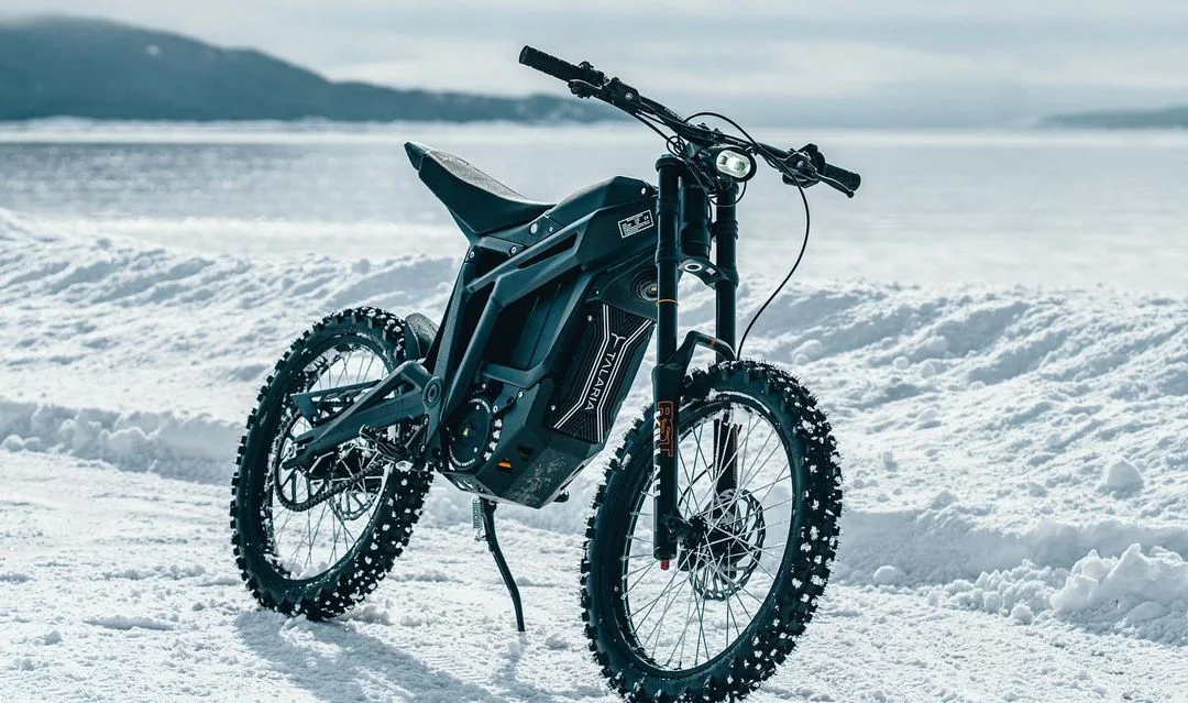 Talaria Sting Vélo électrique tout-terrain Dirt Ebike Vitesse rapide