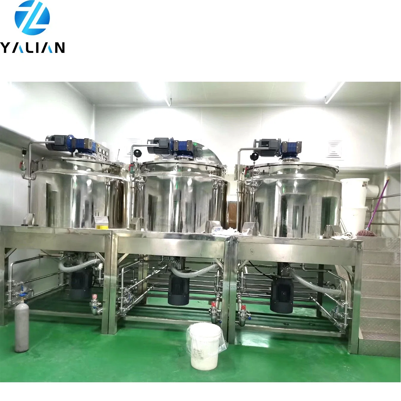 Hot Selling Industrial Cosmetic Production Line 300L Liquid Mixing Tank Detergent Blender Vessel Petroleum Jelly Making Machine