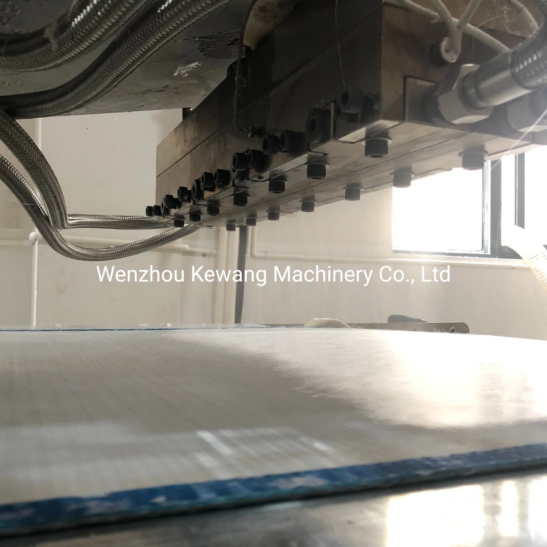 PP Meltblown Nonwoven Fabric Making Machine for KN95 Mask and Cloth