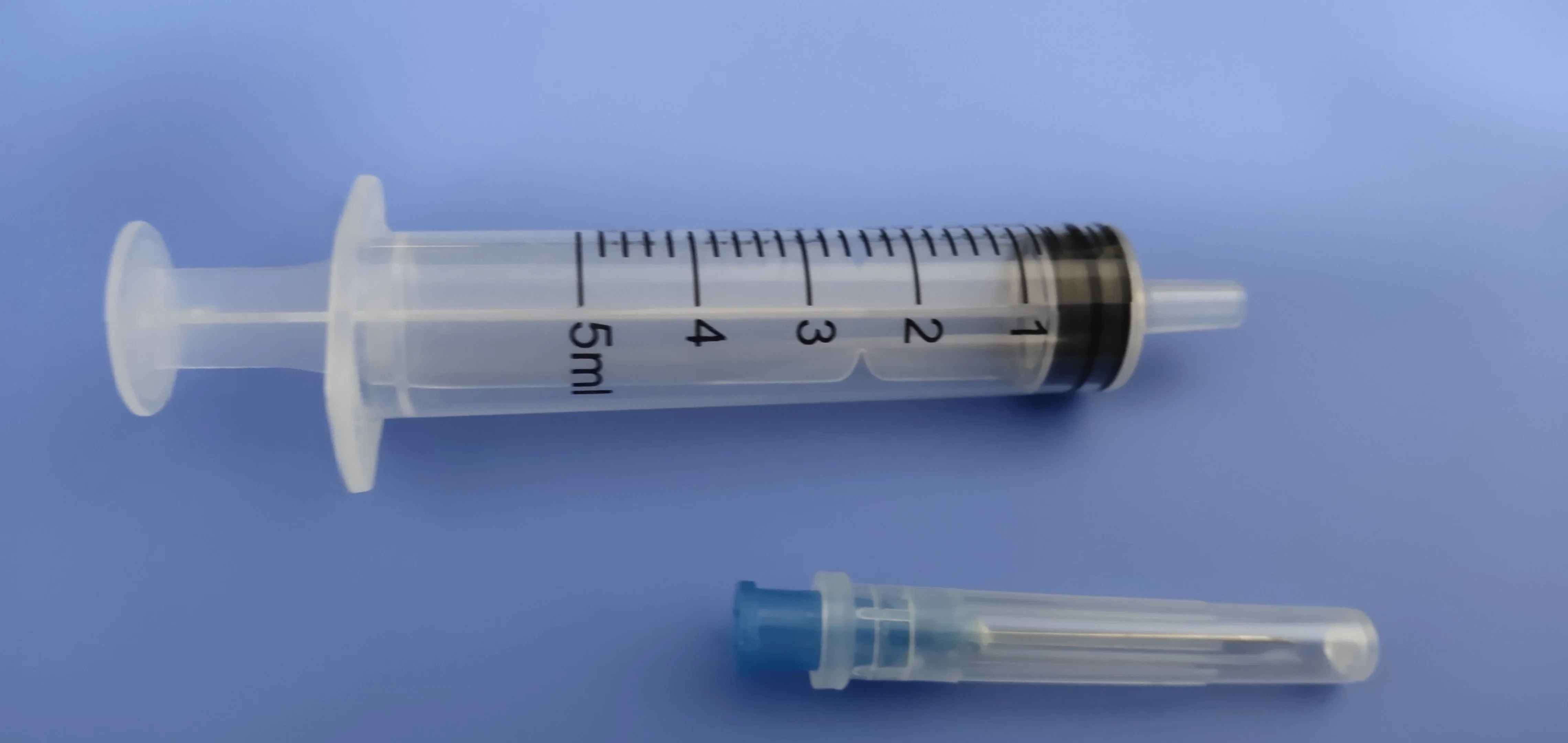 Syringe 5ml, PE Bag, Without Needle, with Ce 0197 and ISO 13485 Approved