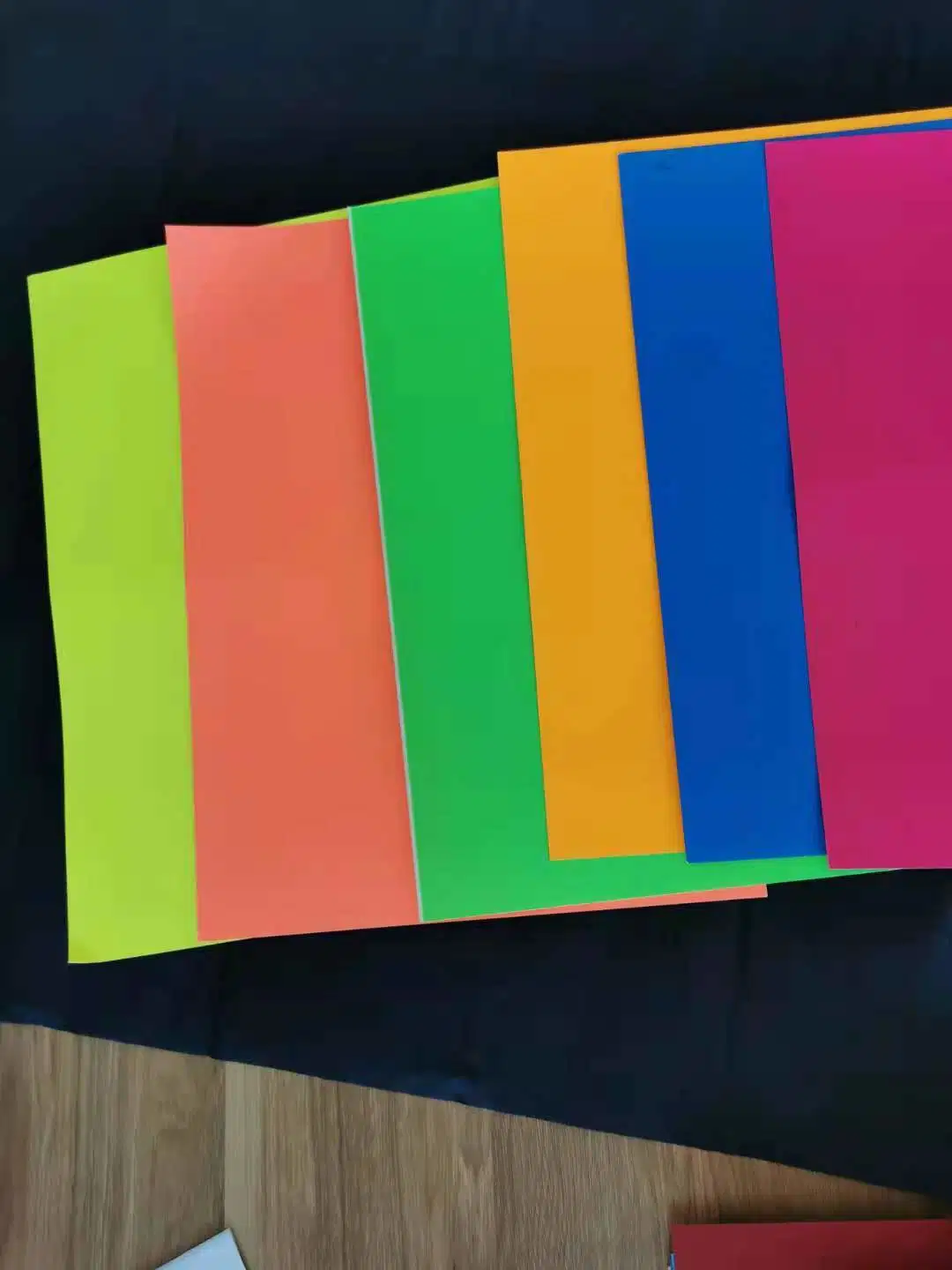 A4 papel de color fluorescente/Neon papel para imprimir y artesanía