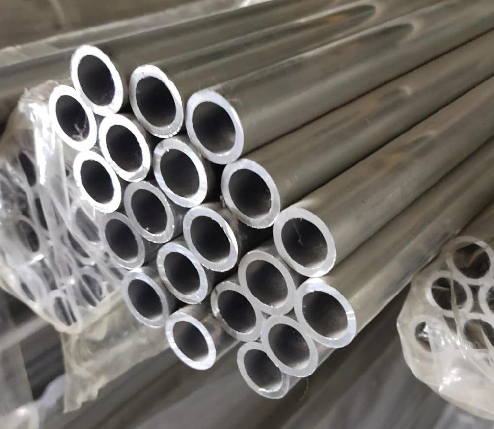 3003 3015 Aluminium Profile Tube Hollow Section Aluminum Round/ Rectangular Pipe for Furniture Making