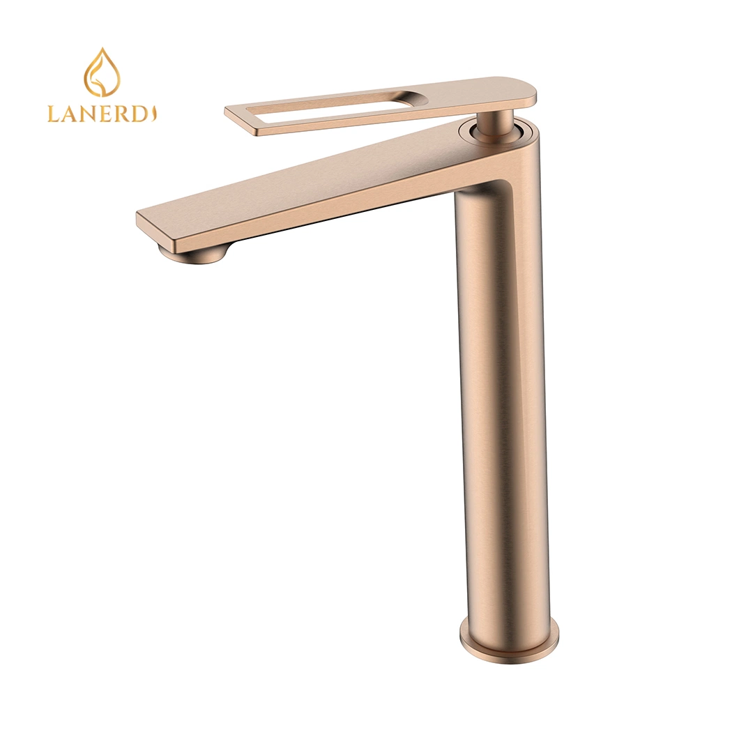 Nuevo diseño Mezcladores de Alto cuerpo de grifo de lujo Taps Cuenca de latón Grifos para el baño