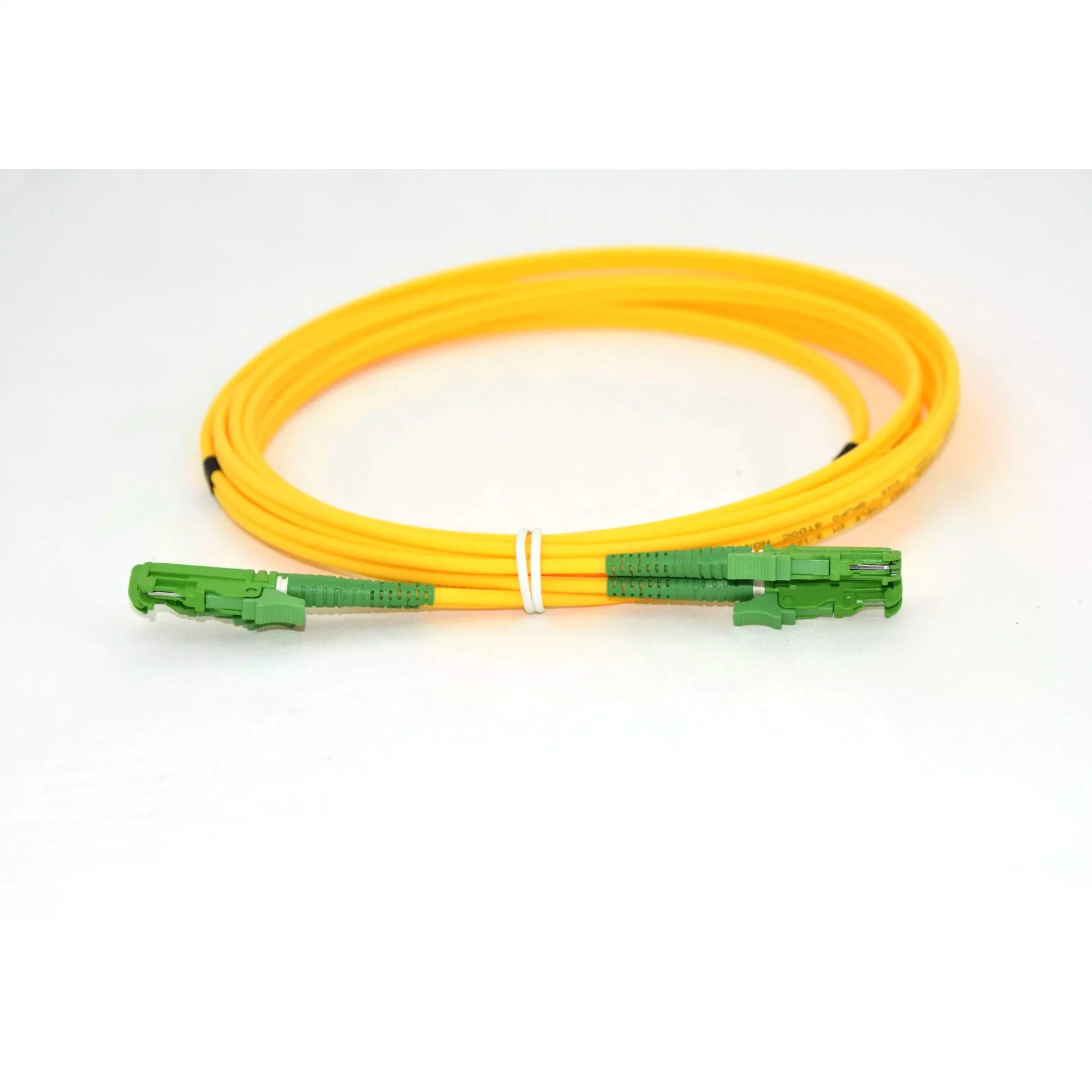 E2000/APC-E2000/APC cable de conexión de fibra de caída dúplex de modo único de alta calidad E2000 cable de fibra