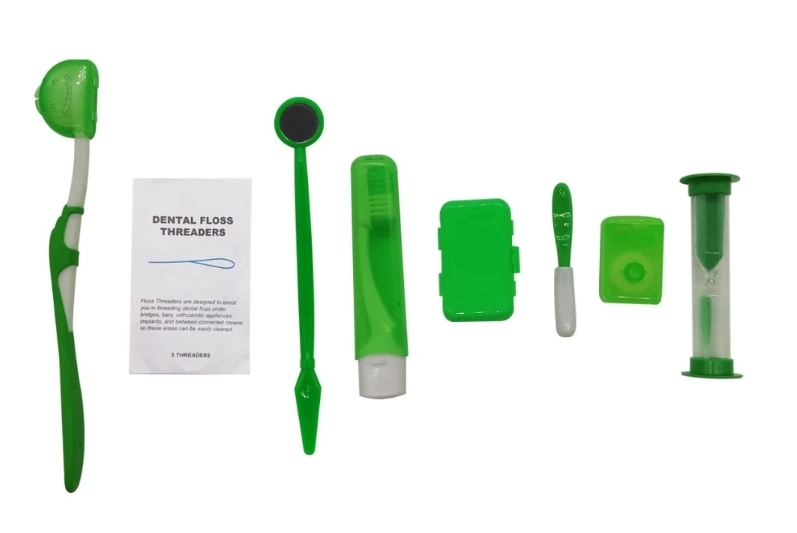 Orthodontic Oral Cleaning Kit Made in China