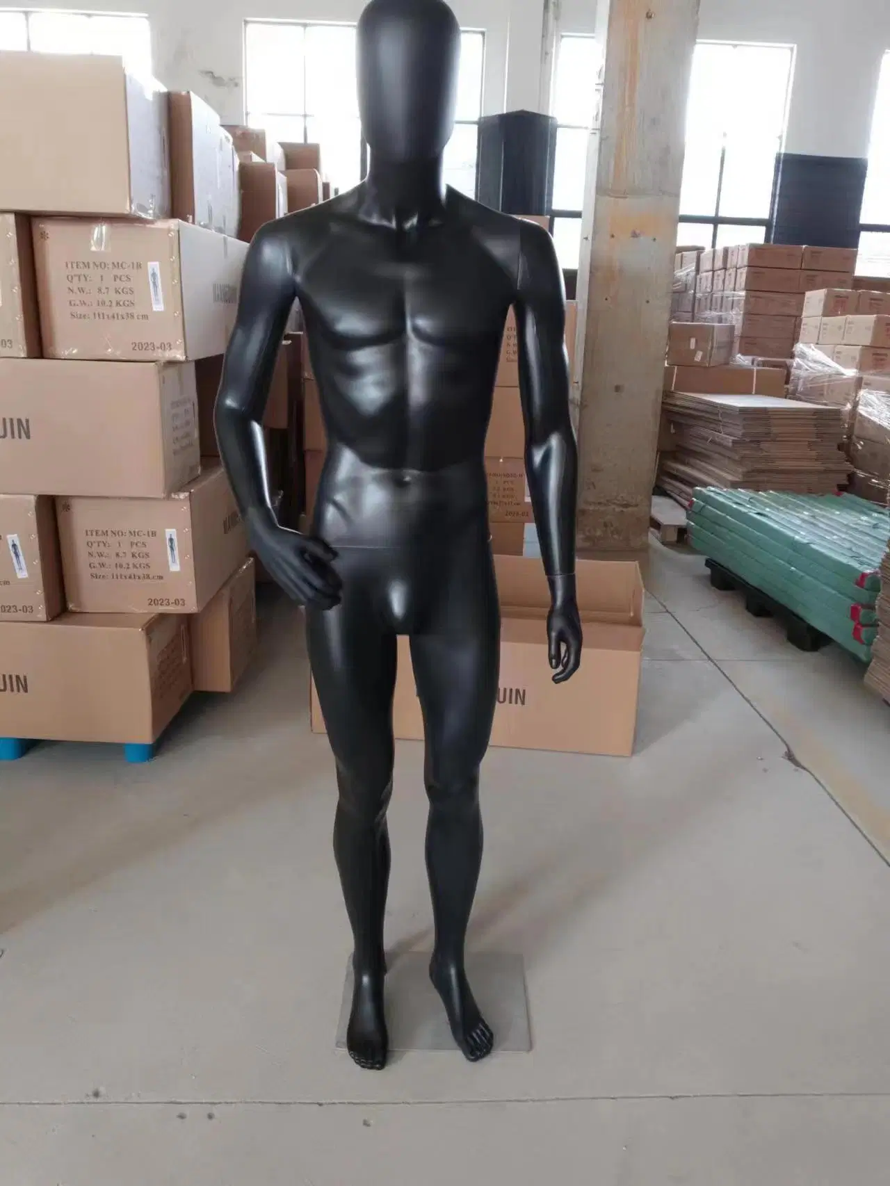 Precio de soplado Negro Color Hombre Hombre Mannikin Mannequins para Pantalla