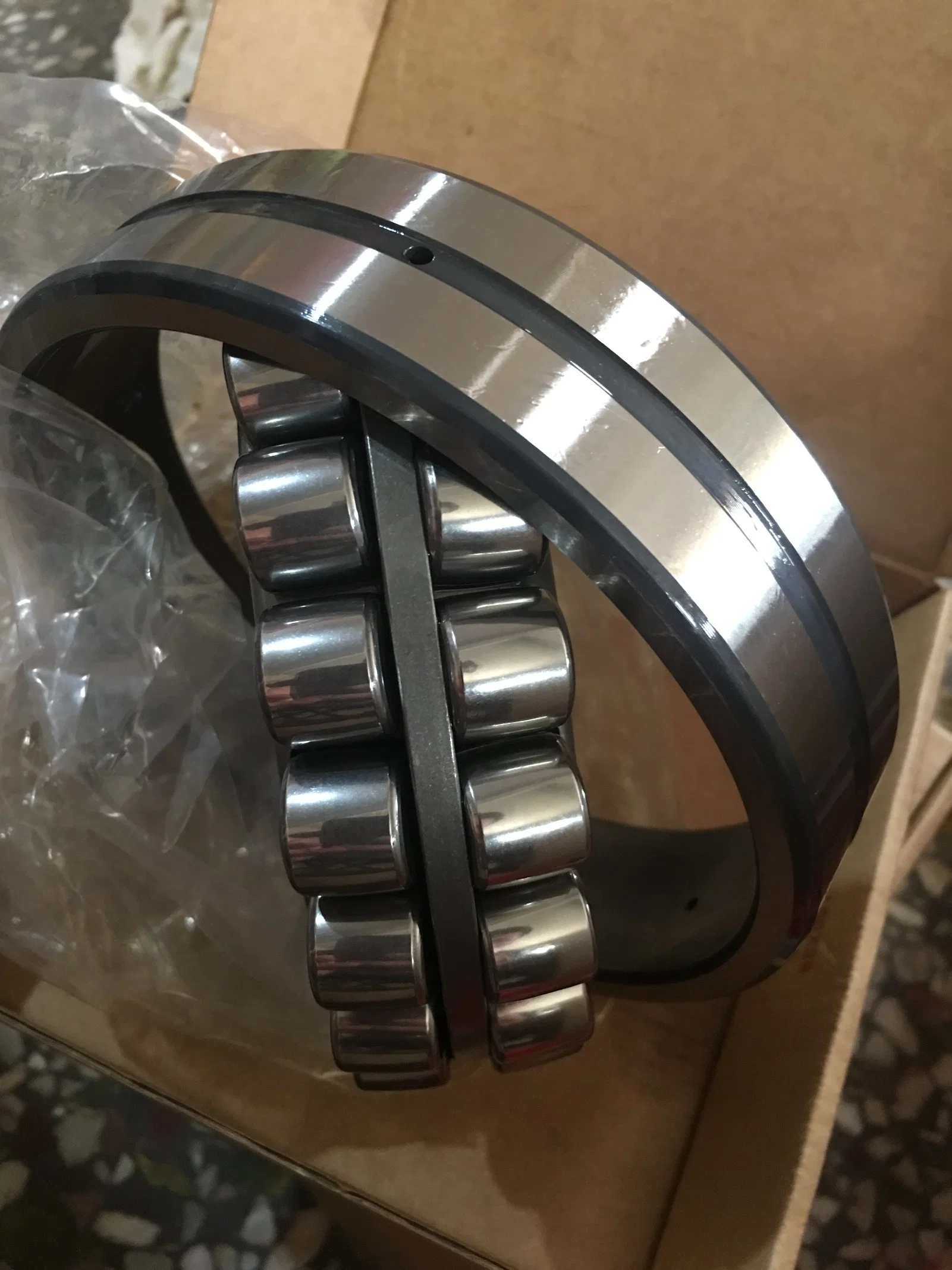 High Speed 22205ca/W33 22348cc/W33 22218ca/W33 Spherical Bearing Roller