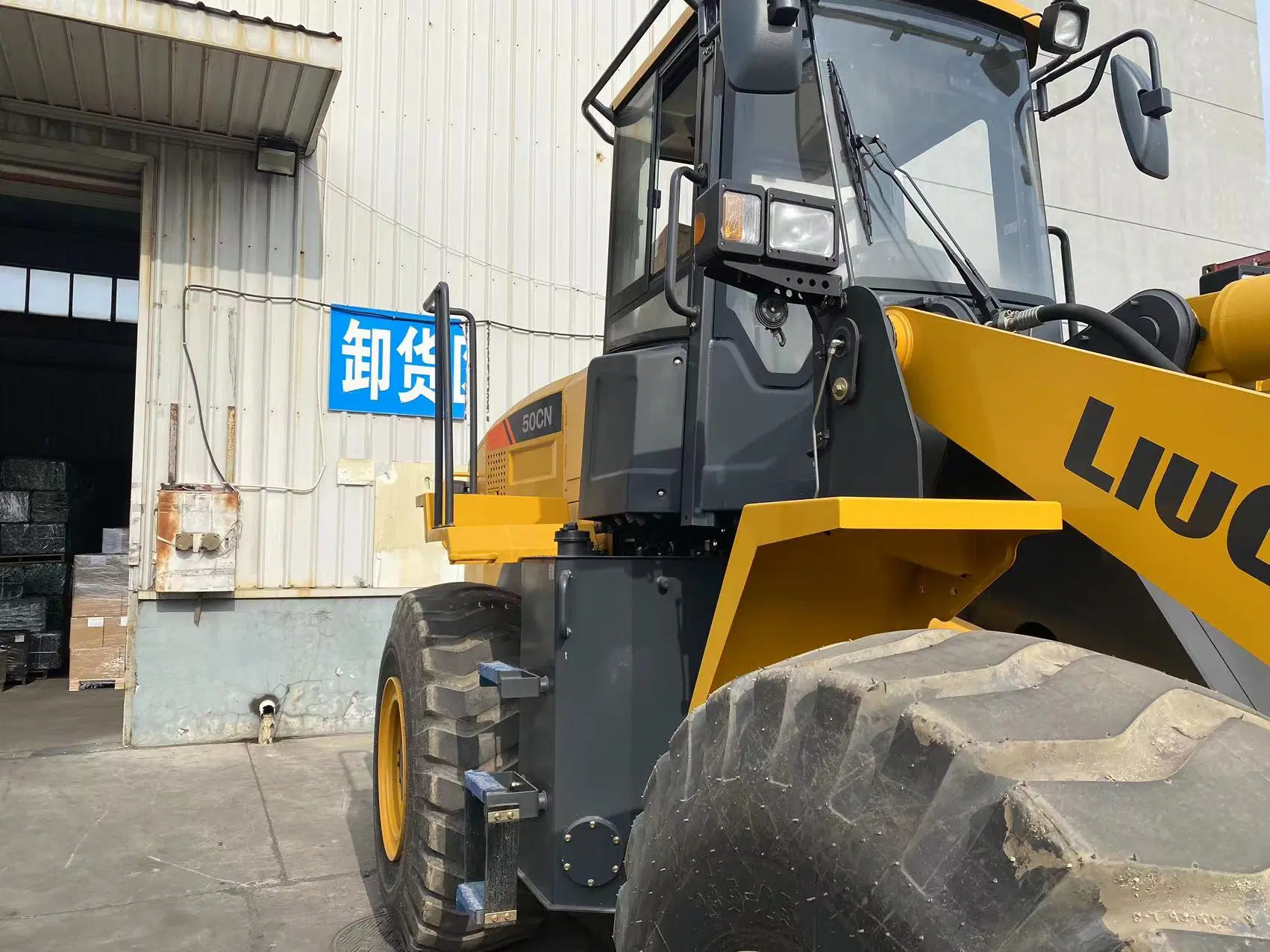 Liugong 5t Wheel Loader Zl50cn with 3cbm Bucket in Mexico