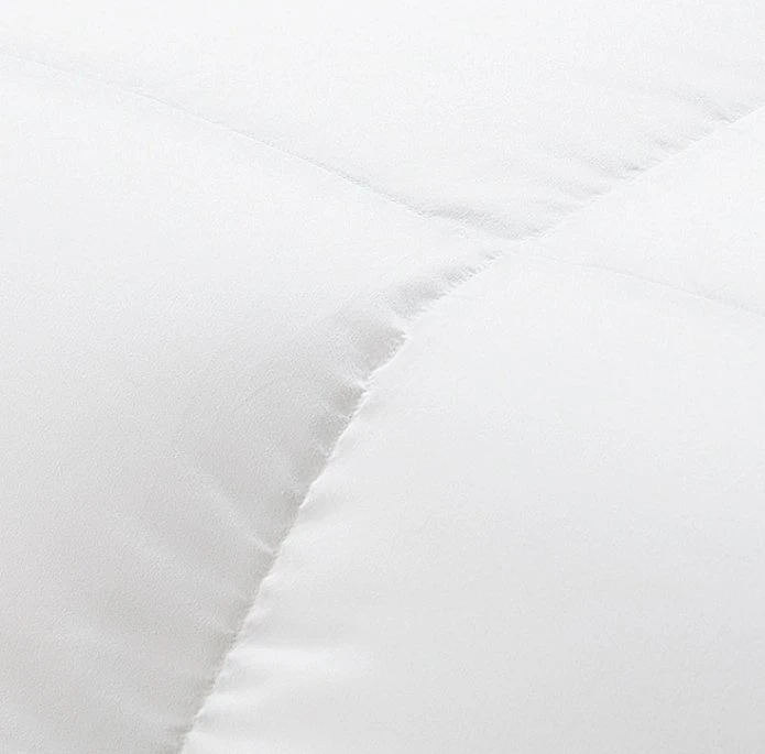 Hot White Color Microfiber Filling 100% Cotton Quilting Quilt New Product