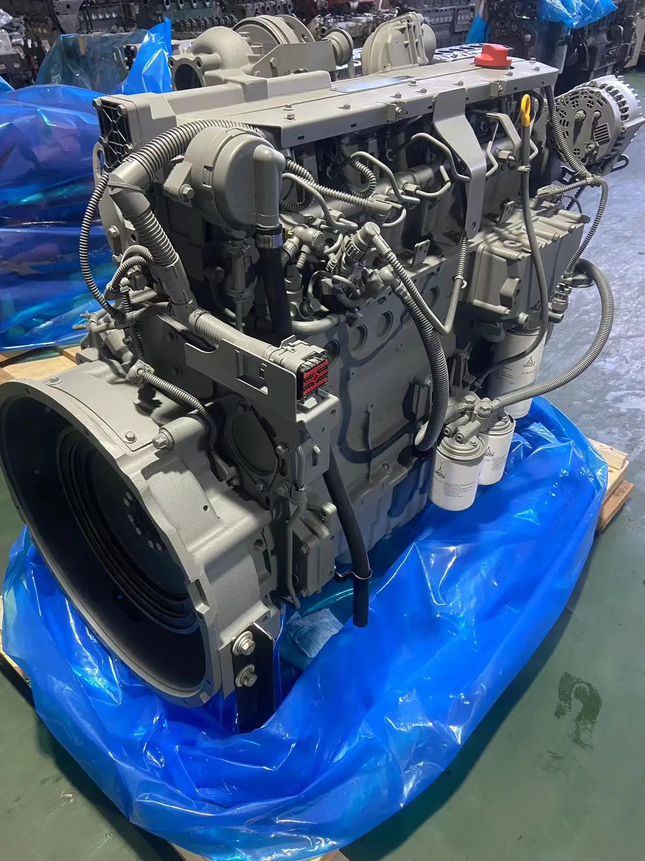 DEUTZ wassergekühlter Dieselmotor 168kw 2100rpm Tcd2013L06 2V für Generator