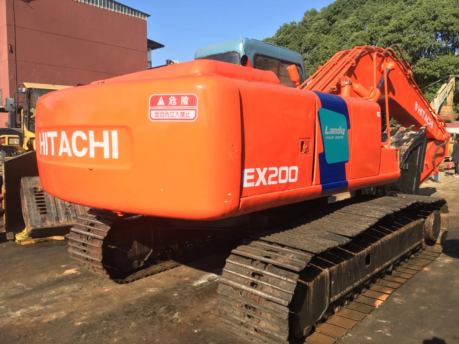 Excavateur Hitachi EX200-3 utilisés en bon état et le meilleur prix de vente