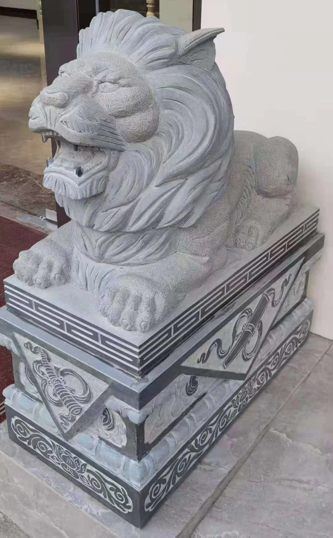 Nature Granite Stone Lions Carving Products for Garden or Door Guarding