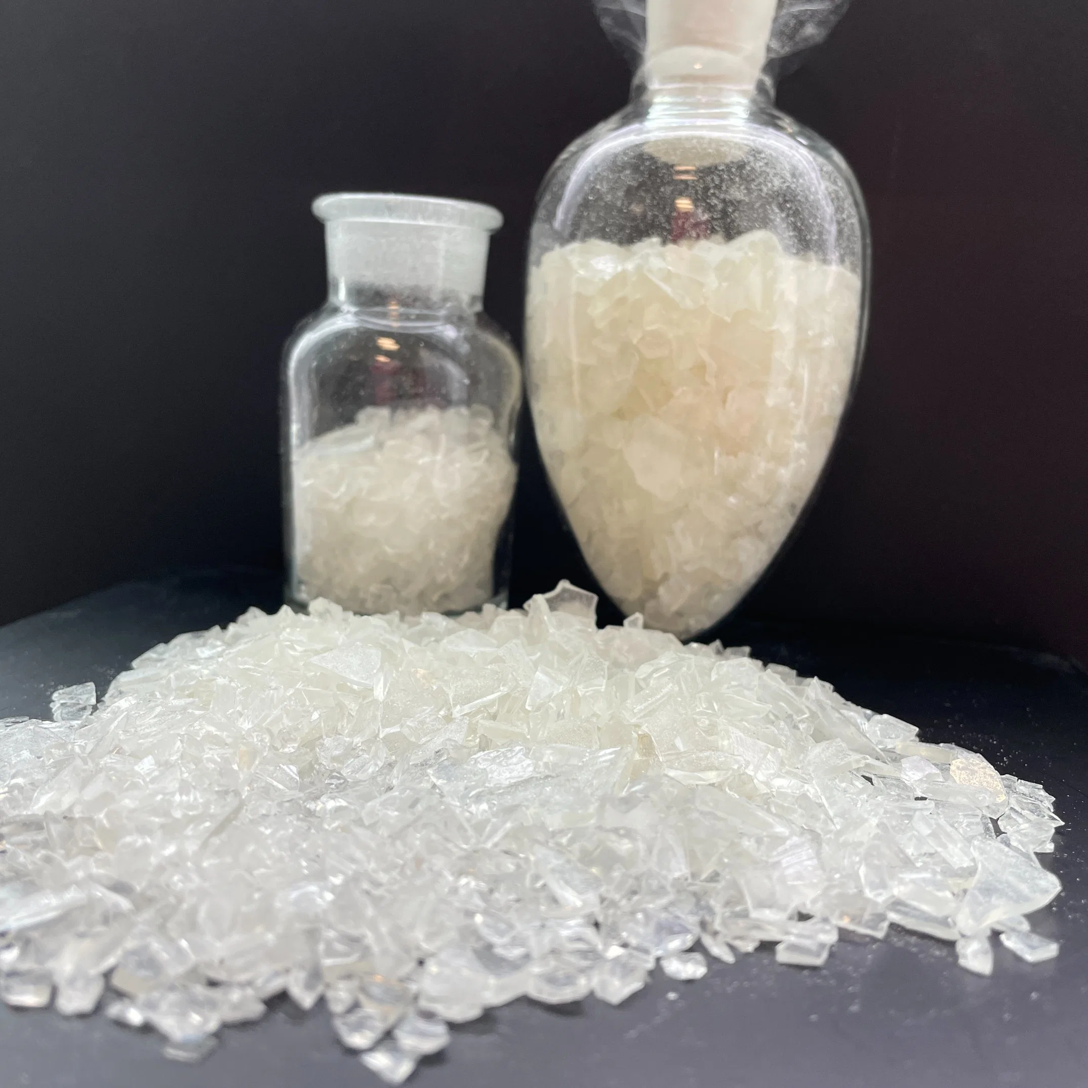 Flexible Tgic Polyester Resin for Coatings on Plastics Fx-G333-B