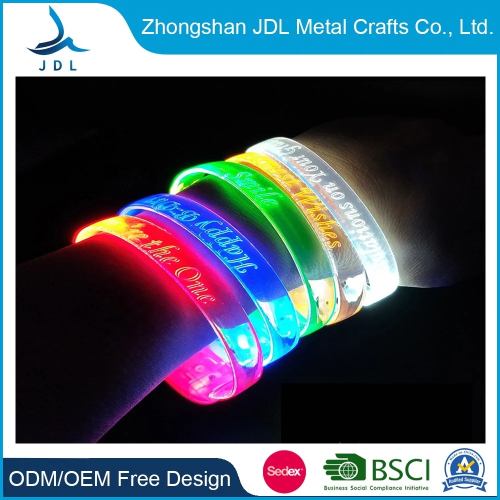 Factory Bulk Cheap Customized Logo Silicone USB Flash Drive Wrist Band Promotional Gifts Cubans Sport Wristband LED Bracelet