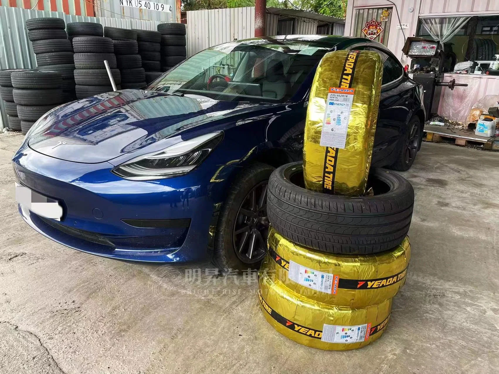 Run-Flat Runflat Tyre, HP Passenger Car Tyre, Sport Drifting Racing Tires, Yeada Farroad Saferich PCR Tires 255/50zrf19 255/40zrf18 255/45zr19 235/45zr19