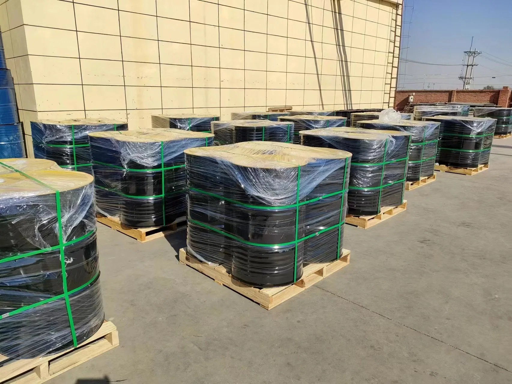 J-4045 EPDM Medium Ethylene Rubber Additive