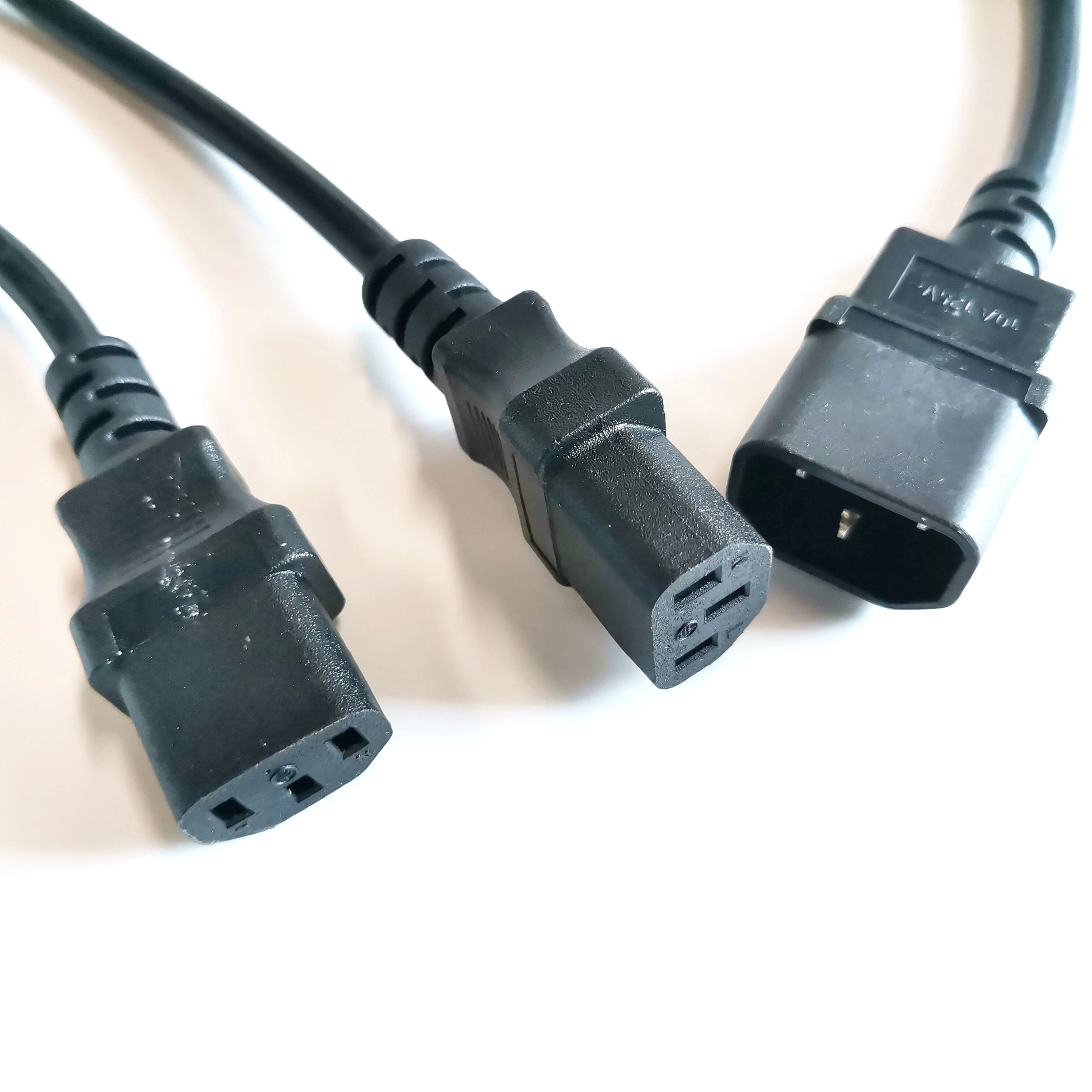 IEC 320 C14 Male Plug to 2X C13 Female Plug Y Split Power Splitter Cord Cable