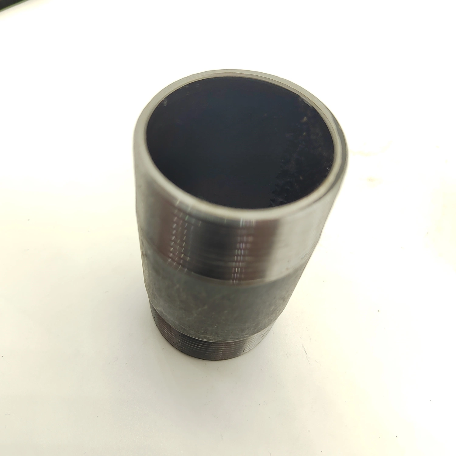 Forging Pipe Fitting Stainless Steel 304 316L Female Thread BPS NPT Nipple