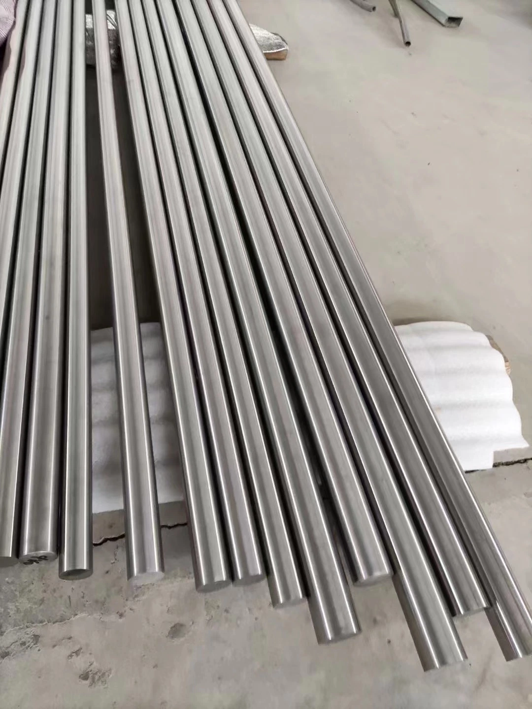 Titanium Alloy Bar, Titanium Rod Gr20 ISO 5832-3 Titanium Bar