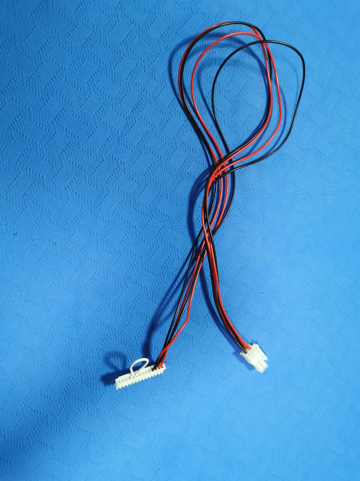 Todo el vendedor Bajo Voltaje Cable Eléctrico Cable eléctrico con Ternimal para pantallas LCD de pantalla de LCD