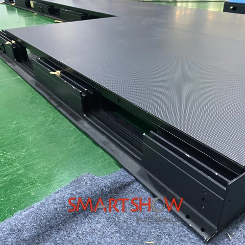 Indoor P2.604mm Floor Tile LED Display Can Dance on The LED Display 500mm*500mm Die-Cast Aluminum Cabinet P5.21 Stage Rental LED Floor Tile Display