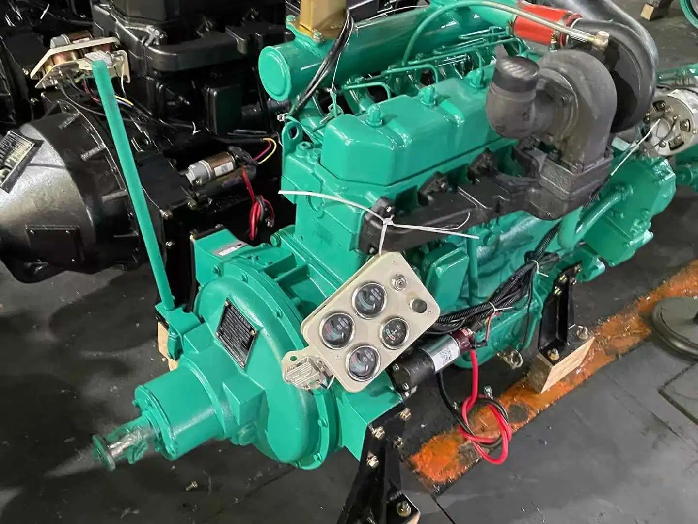 HBE Water-Cooled Diesel Engine for Stationary and Generator Set (ZH4100G)