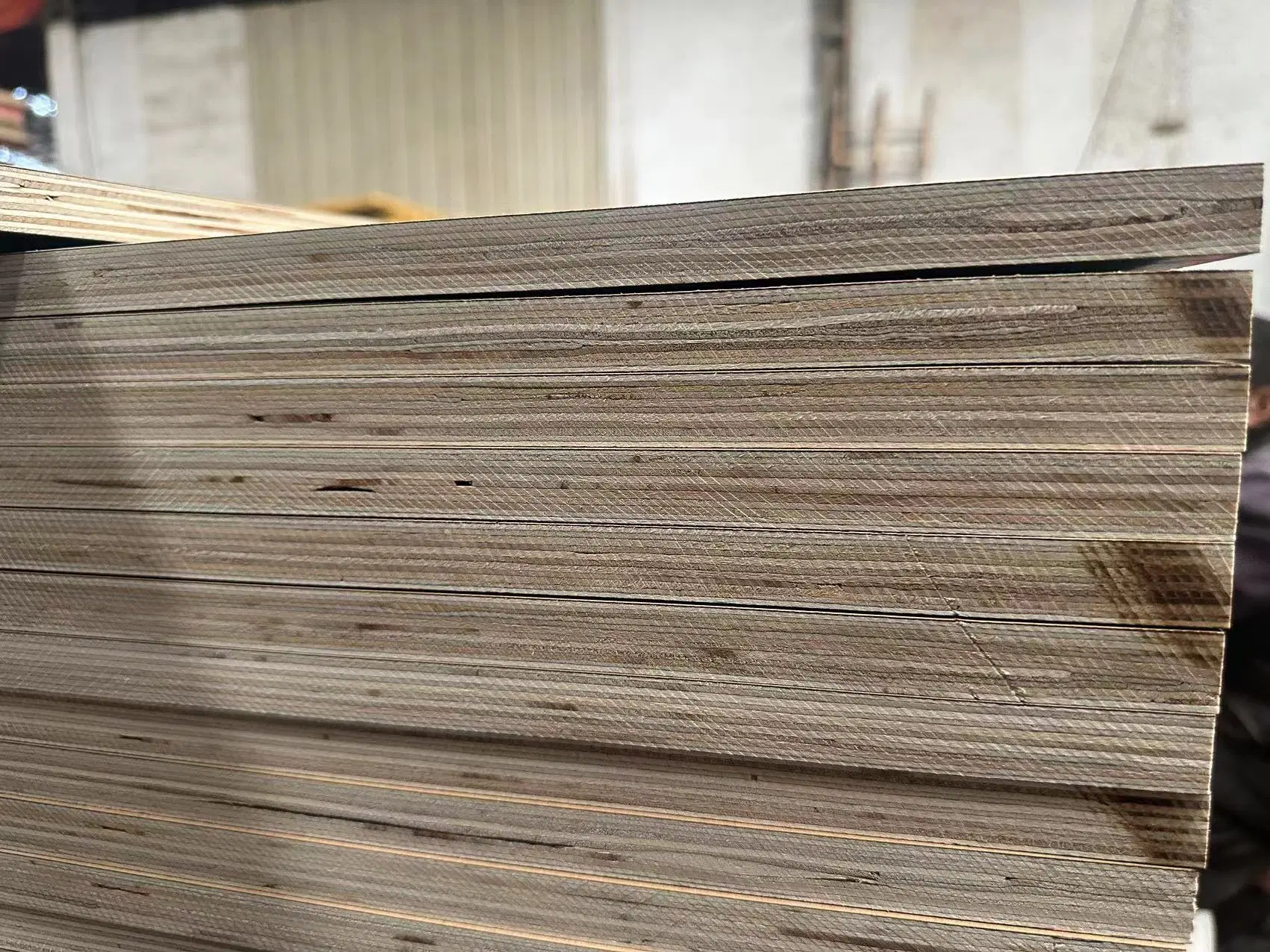 1220X2440 4*8 Feet Mdo Paper Faced Plywood 18mm with Poplar Core