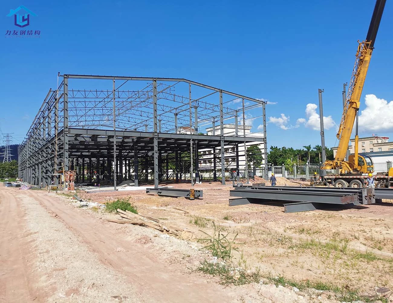 Estructura de acero prefabricada Pre-Engineered deportes al aire libre de almacén de la arquitectura de metal de los edificios prefabricados de almacenamiento de estructura de acero de construcción del taller