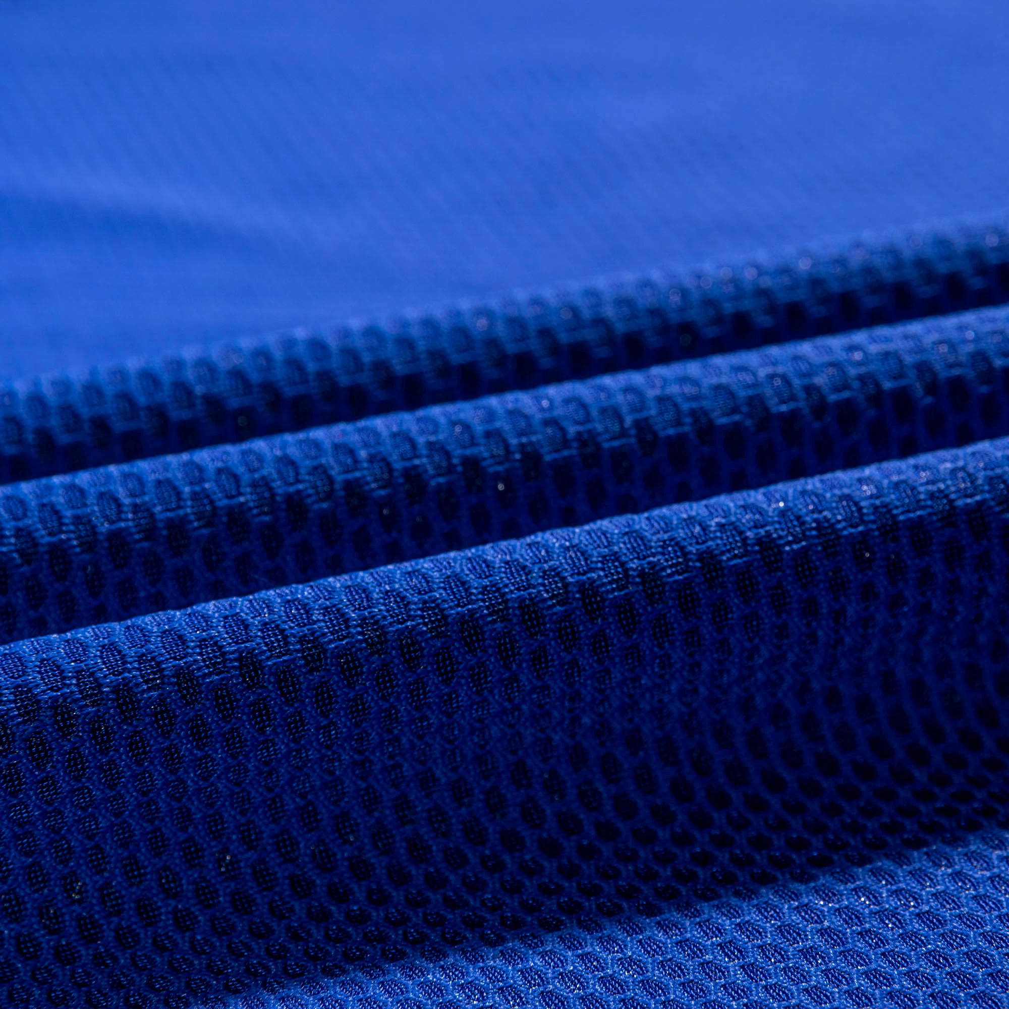 Softshell Bonded TPU and Jacquard Mesh 3-Layer Laminated Fabric