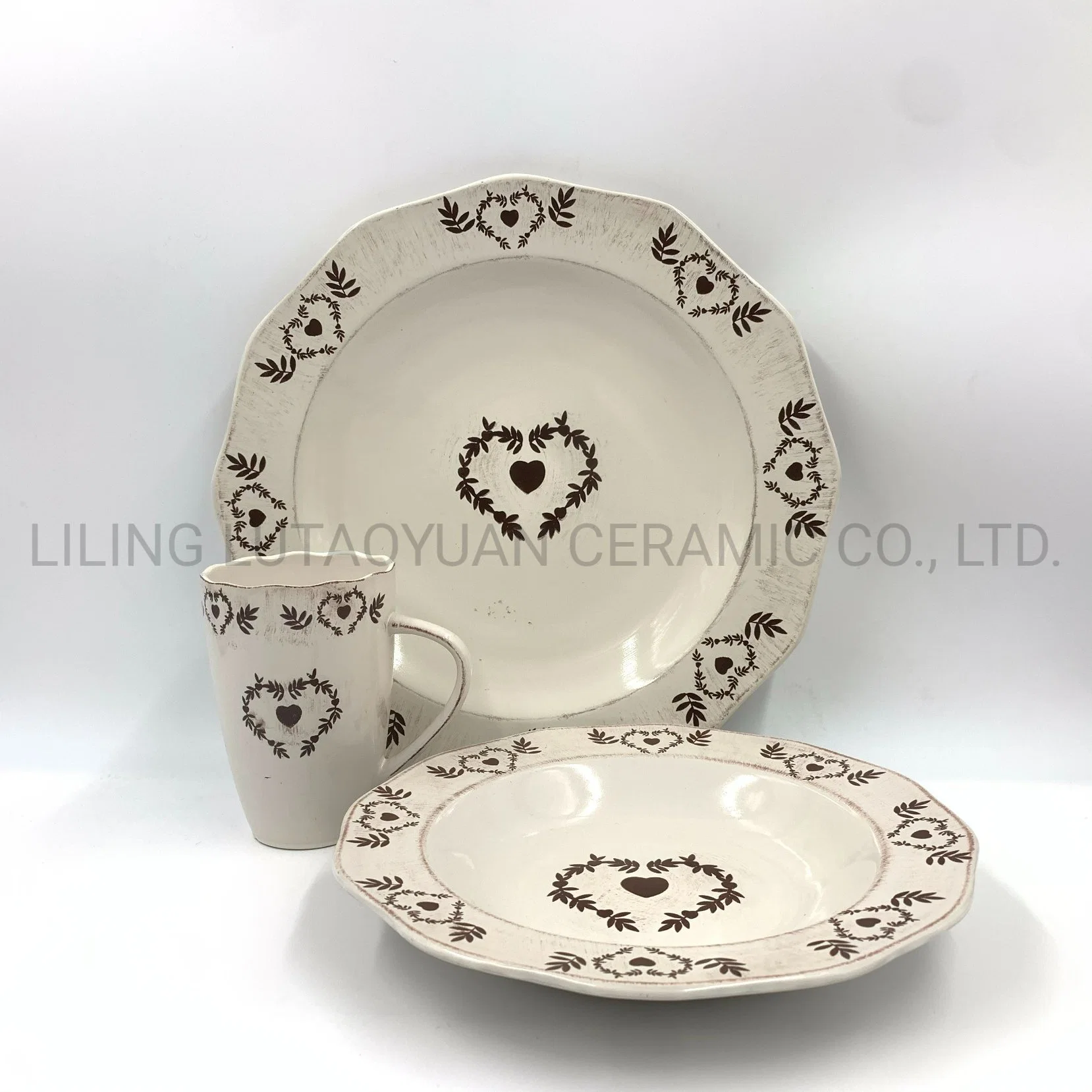 Stoneware Colored Promotion Hearts Porcelain Tableware Ceramic Dinner Set for Wedding Banquet Restaurant with Customized Color Pattern Logo and Designs