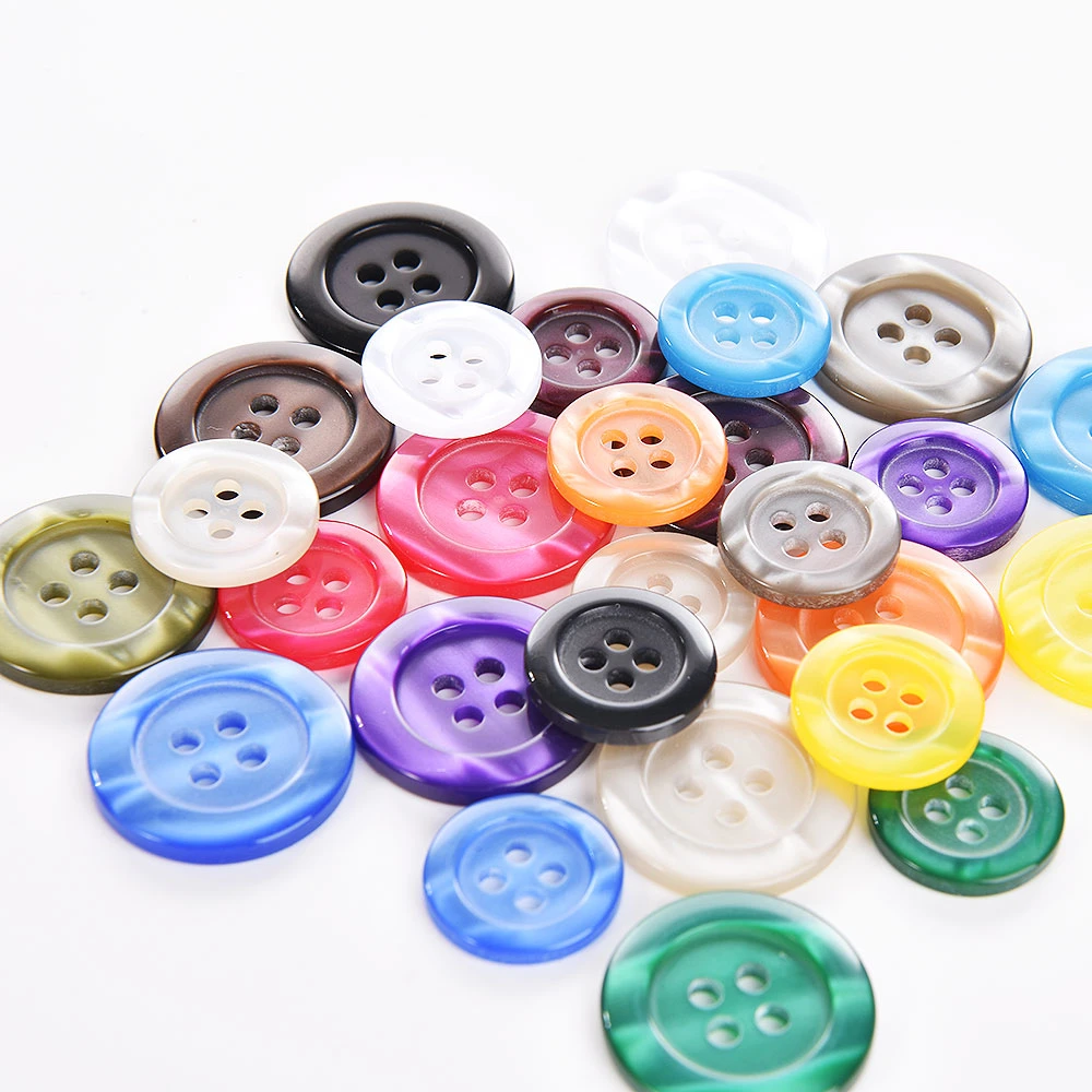 Factory Wholesale/Supplier Custom Sewing 4 Holes Plastic Resin Button Popular in Nigeria